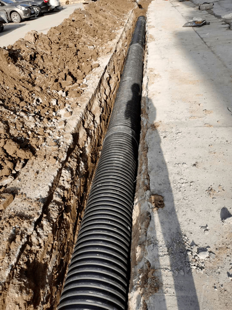 在探讨“工程服务是否属于劳务或服务”这一问题时,我们首先要明确几个关键概念。今天,让我们一起深入分析一下。